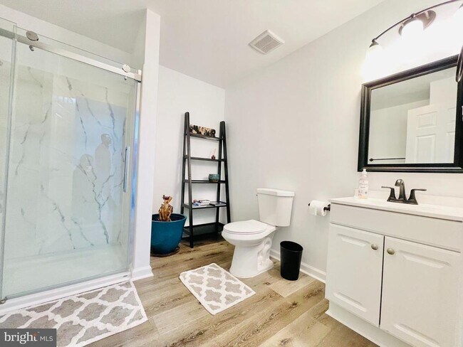 Building Photo - 73 Wellspring Dr