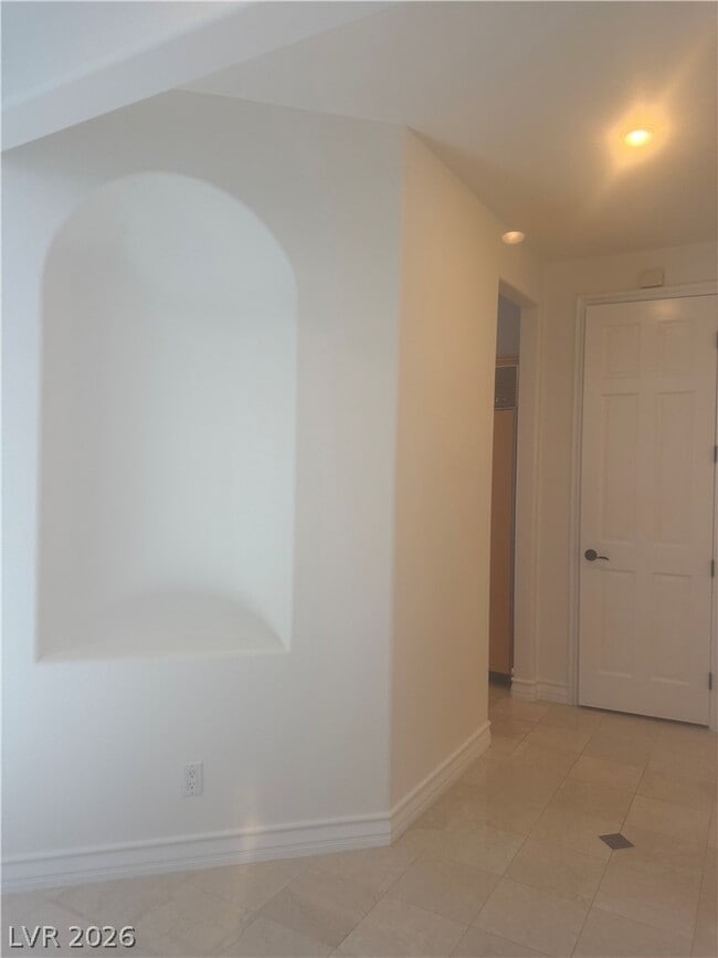 Building Photo - 3163 Lido Isle Ct
