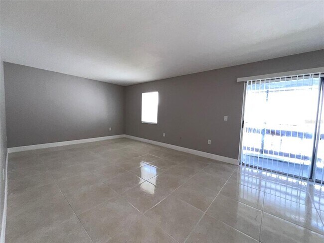 Building Photo - 4711 S Texas Ave