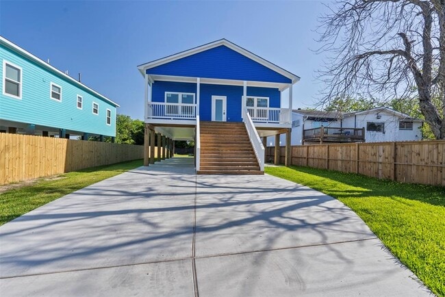 Building Photo - 4620 N Railroad Ave