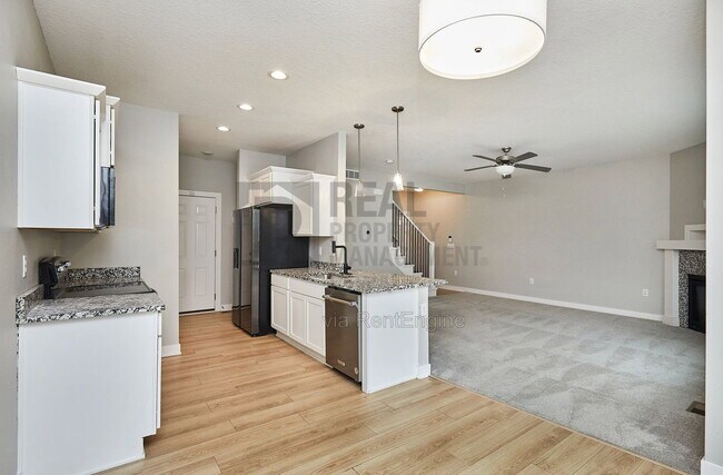 Building Photo - 9654 Turnpoint Dr