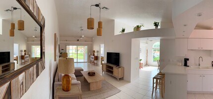 Building Photo - 26700 Rosewood Pointe Dr