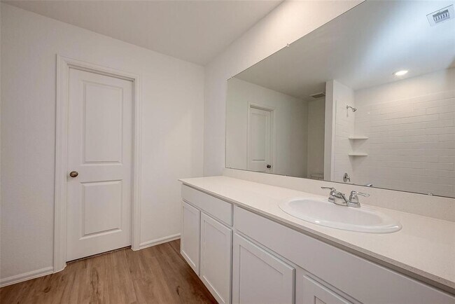 Building Photo - 27123 River Birch Ridge Dr