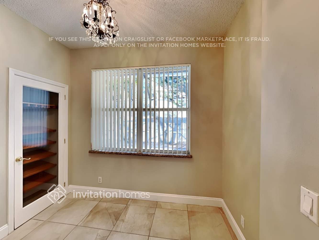 Building Photo - 1170 NW 185th Ave