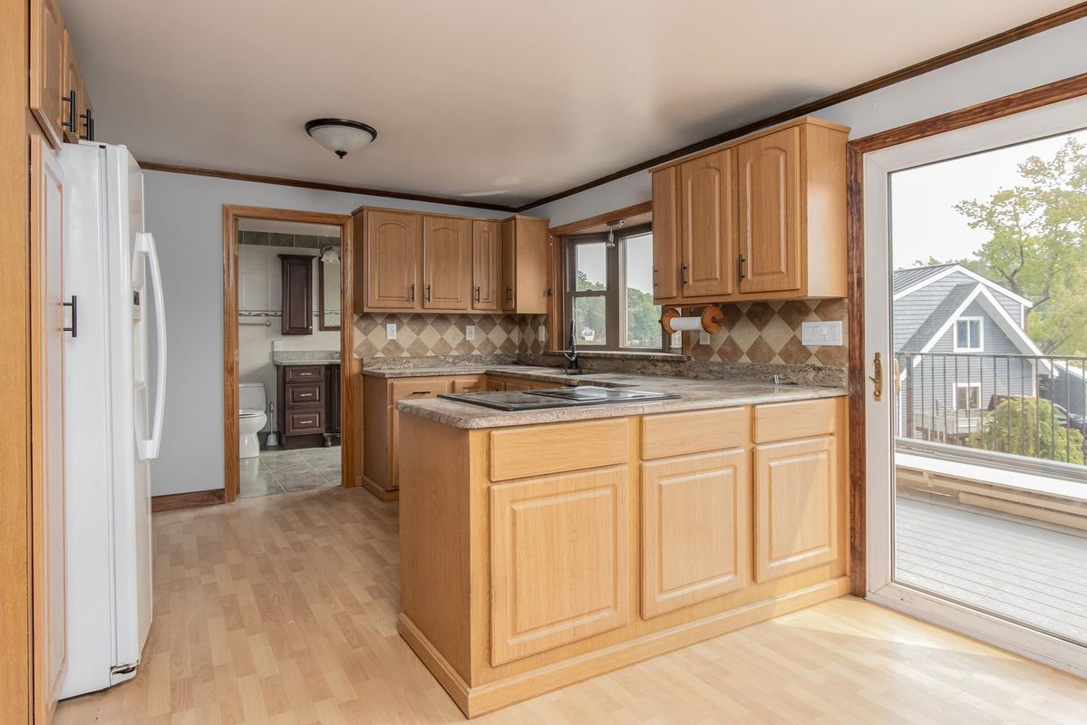 Building Photo - 30 Stickney