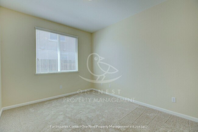 Building Photo - 3 bedroom 2 bathroom Lincoln Crossing home