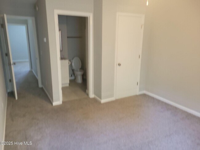 Building Photo - 1139 Brownlea Dr