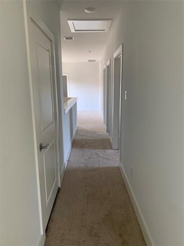Building Photo - 208 E Park Dr