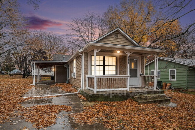 Primary Photo - 618 N 11th St