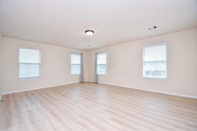 Building Photo - 11819 De Palma Ln