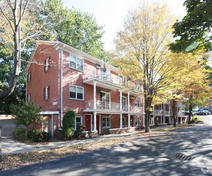 Wade Estates 15 Lafayette St Schenectady NY 12305 Apartment Finder