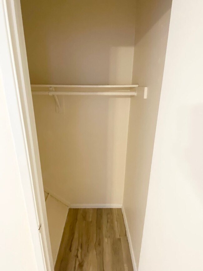 Building Photo - 2 Bedroom 1.5 Bath Townhouse in Fountain Hills