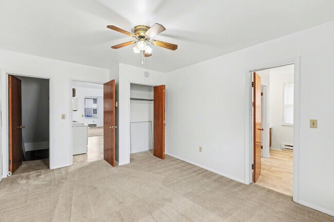 Building Photo - 6710-6720 Clearfied St