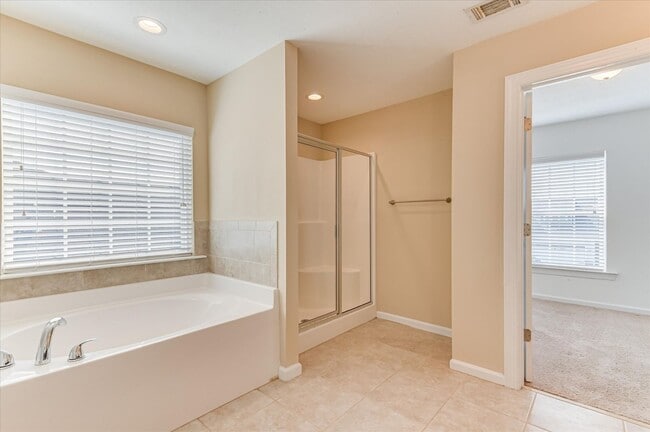 Building Photo - 835 Williford Run Dr