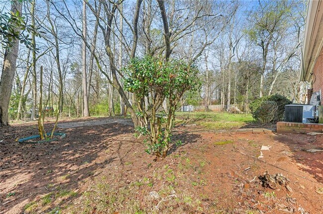 Building Photo - 140 Davis Mill Ct