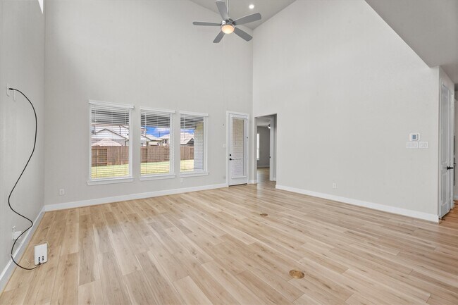Building Photo - 24126 Orchard Oriole Ct