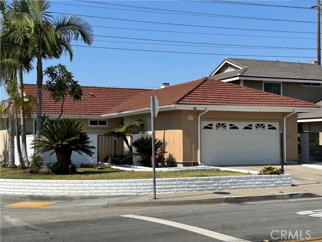 Building Photo - 4811 Sharon Dr