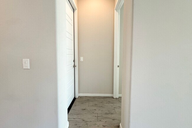Building Photo - 3Bed/2Bath Home In Cave Creek! JOIN THE WA...