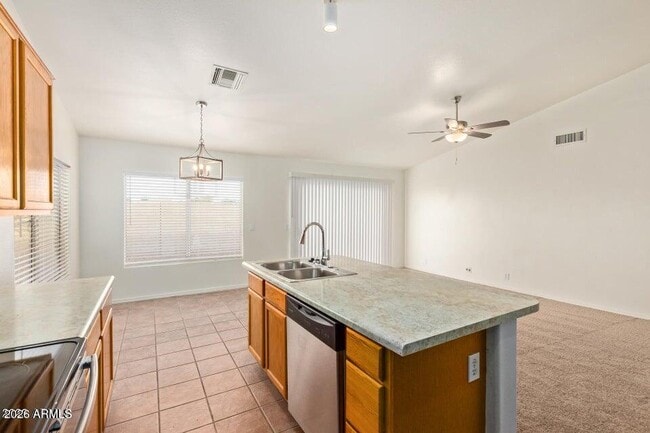 Building Photo - 6585 N 77th Dr