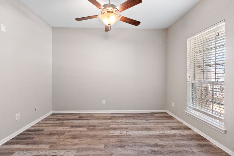 Building Photo - 13402 Indigo Sands Dr