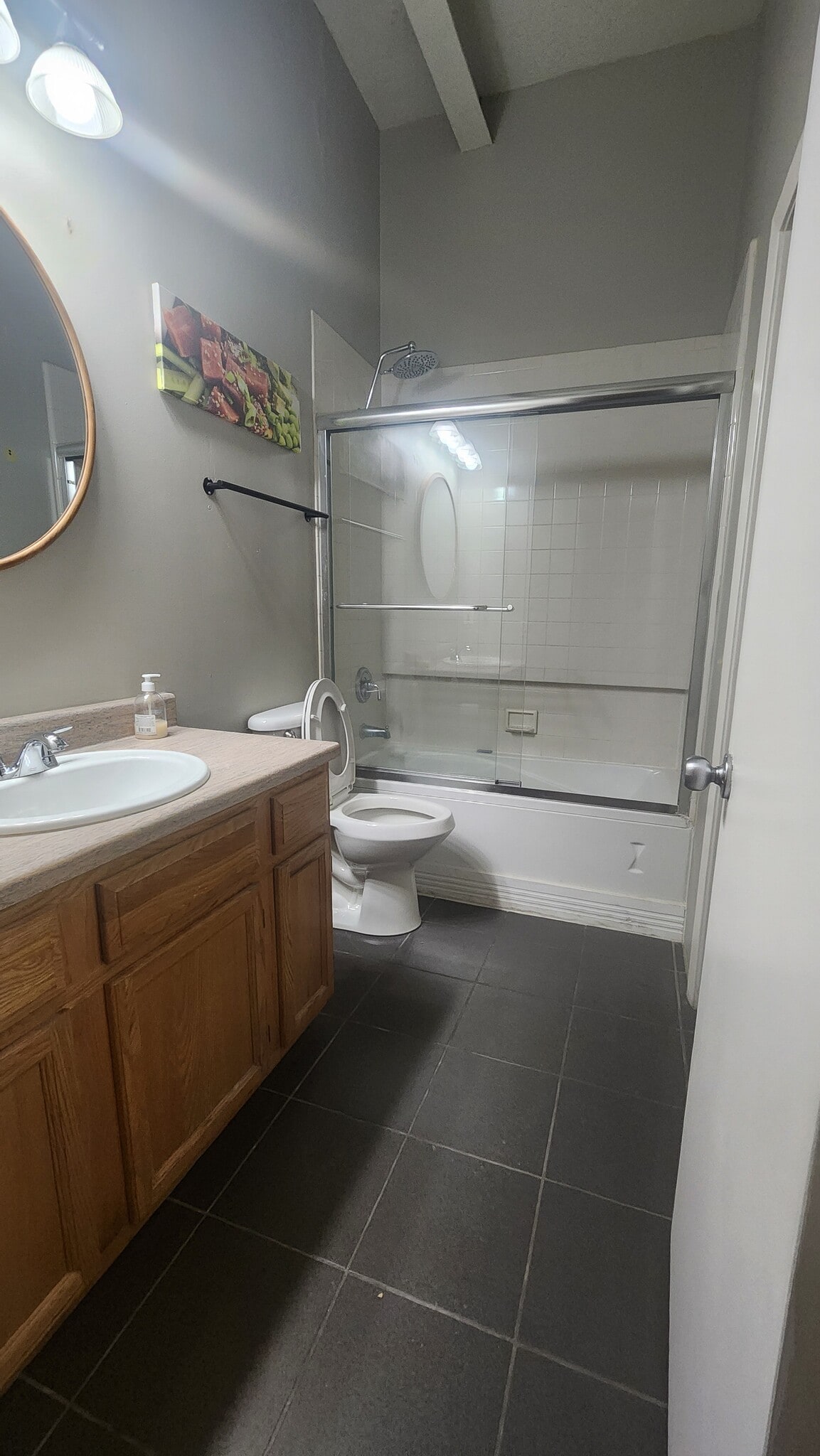 Building Photo - 1211 Howard St