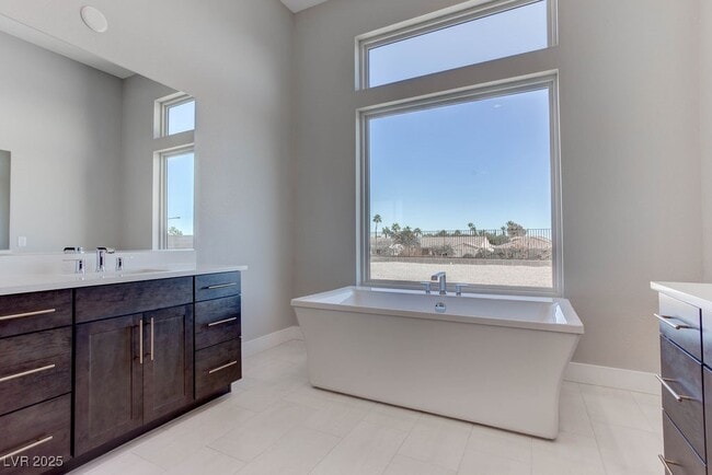 Building Photo - 4778 Outlook Peak St