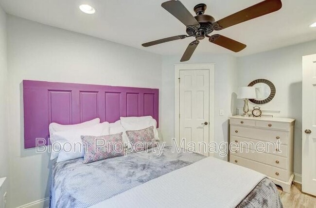 Building Photo - 50 Morris St