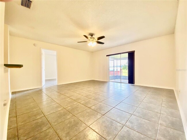 Building Photo - 8634 Garden Way Rd