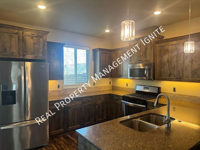 Building Photo - 63152 NE Hadley Pl