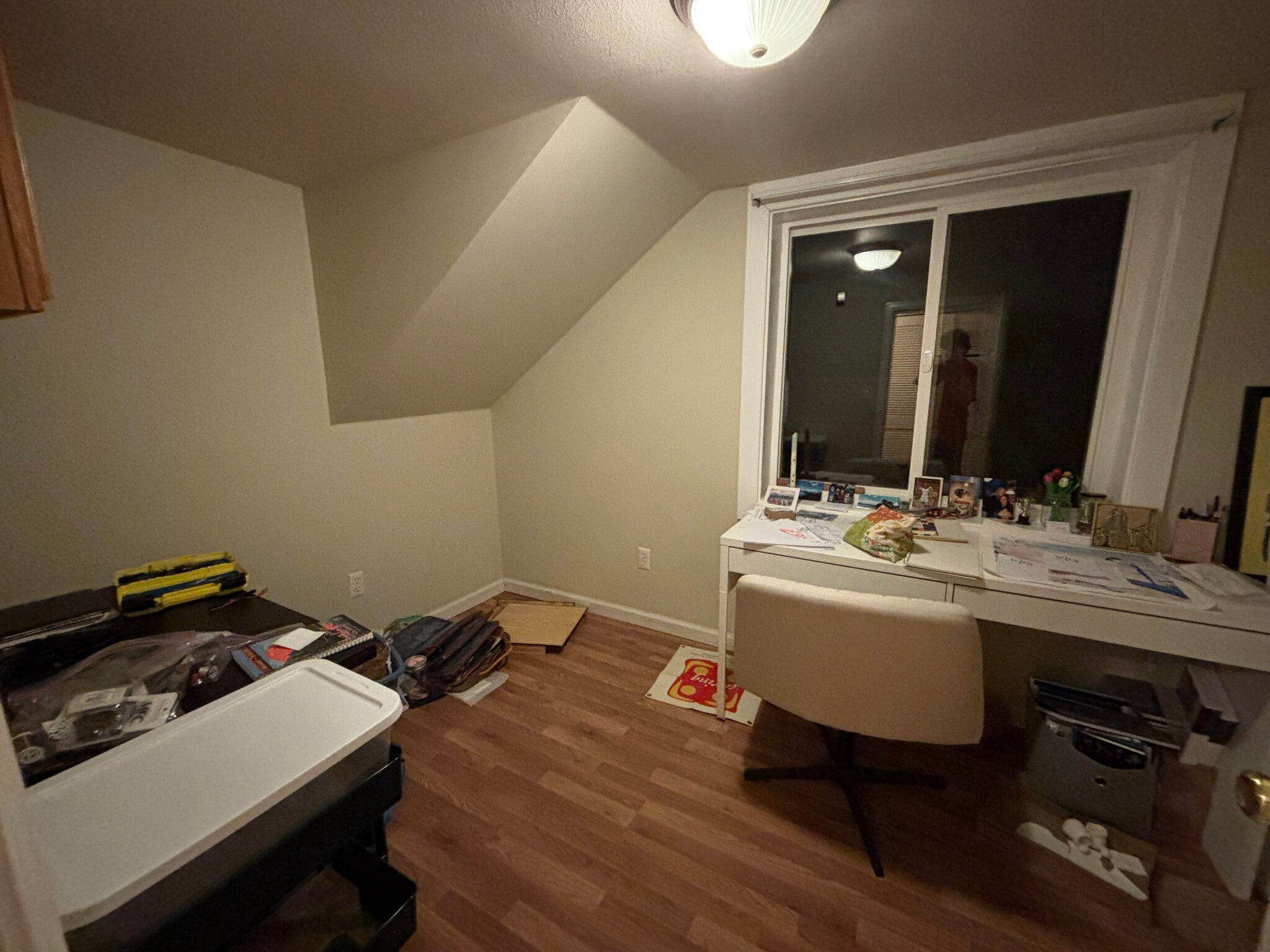 garden-level bedroom/office - 827 Mathews St