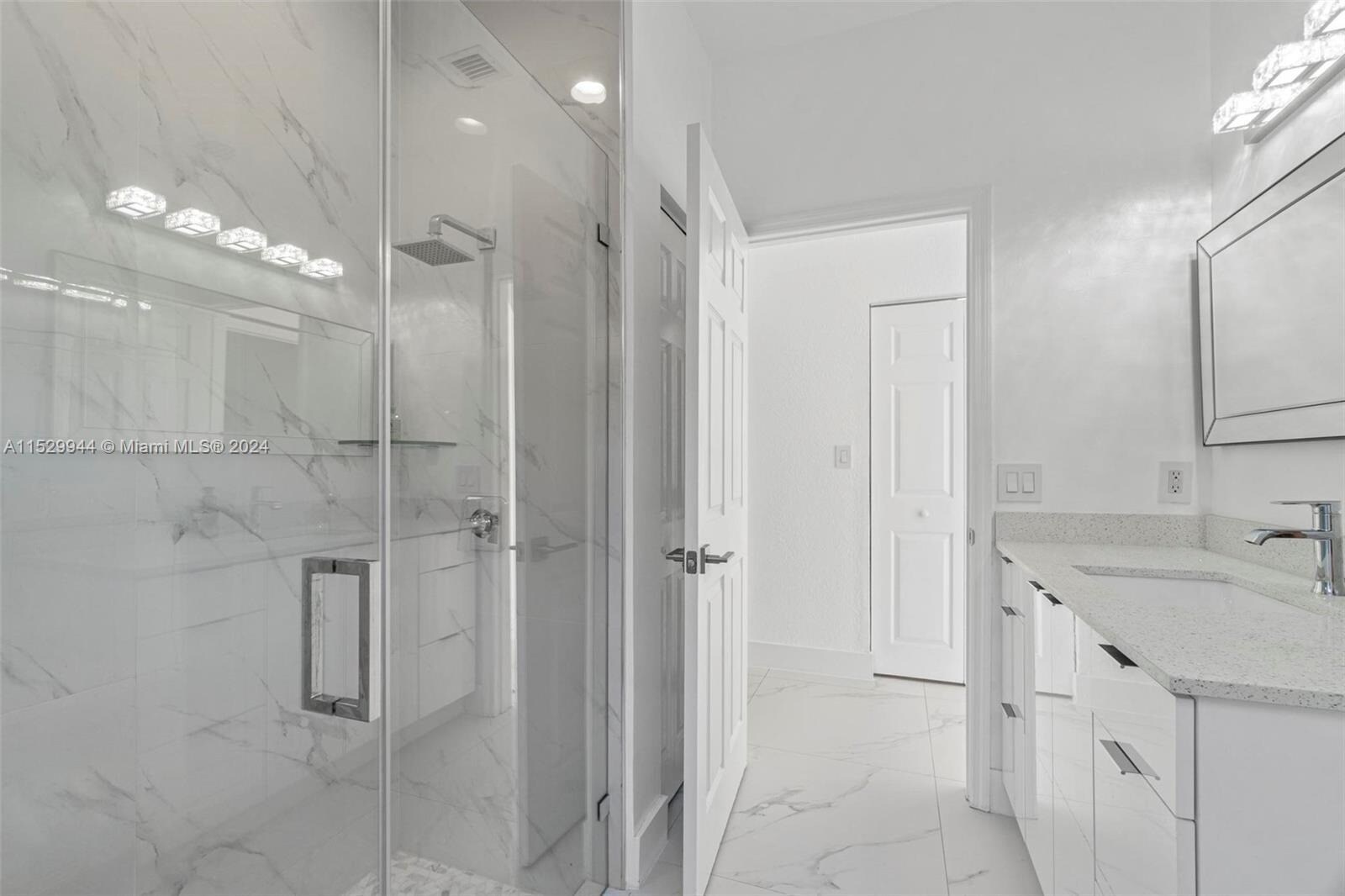 Building Photo - 15786 SW 141st St