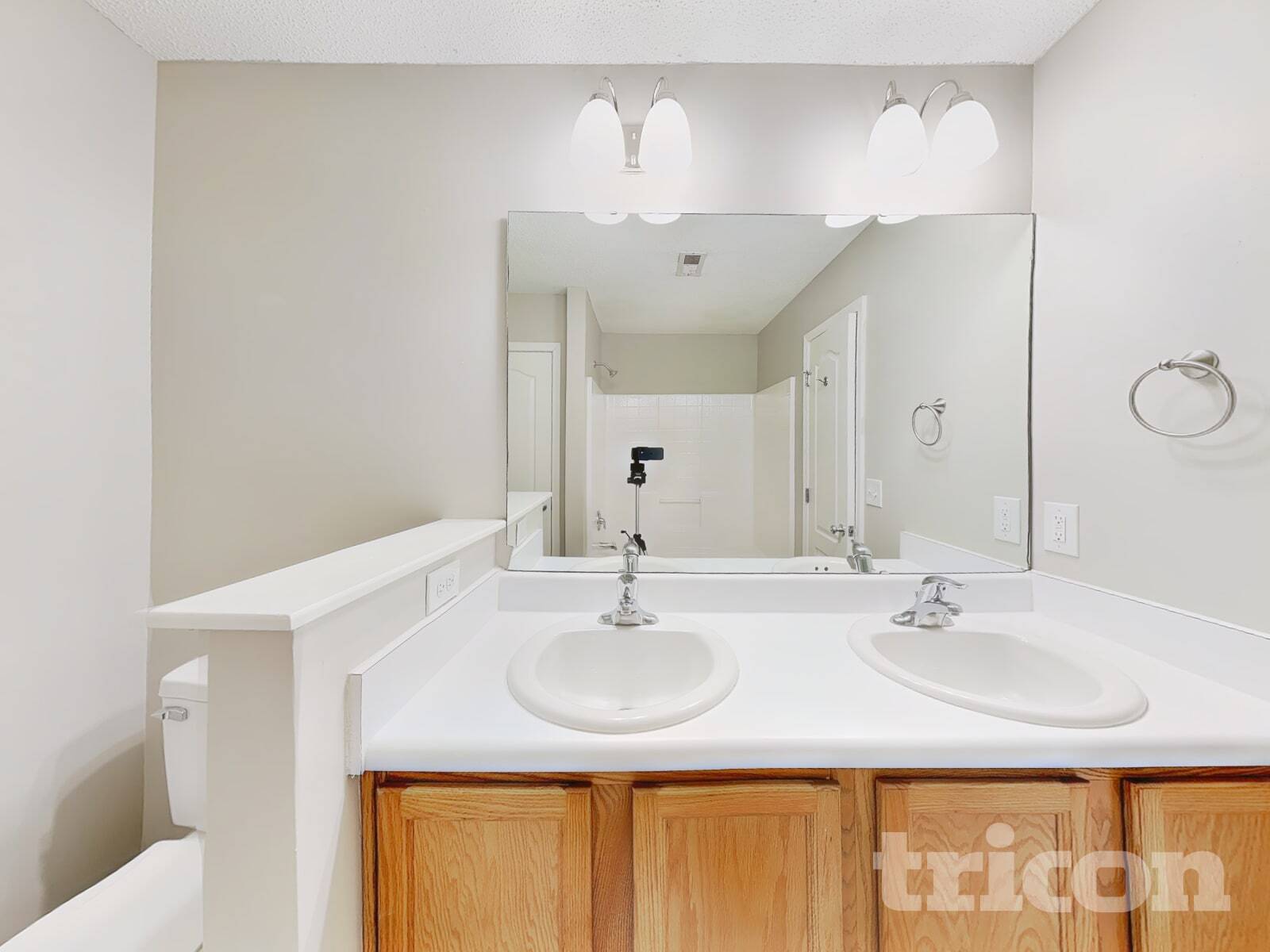 Building Photo - 3445 Dutchman Rd