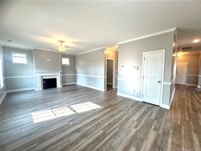 Building Photo - 571 Weston Woods St