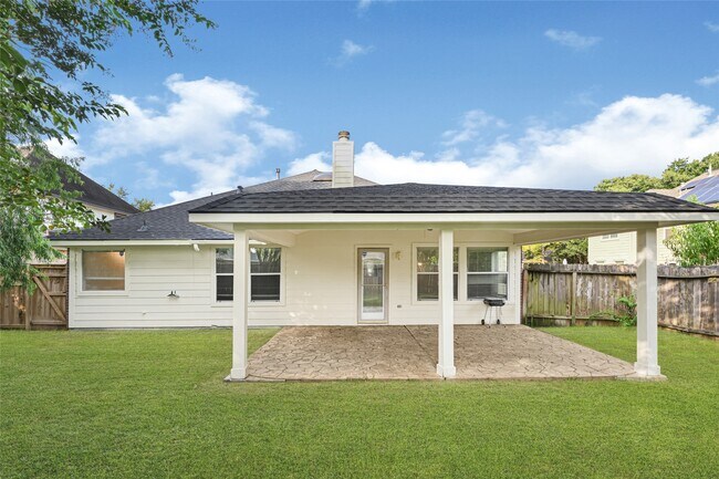 Building Photo - 2311 Falcon Knoll Ln