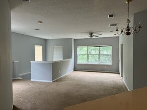 Building Photo - Brand New 302