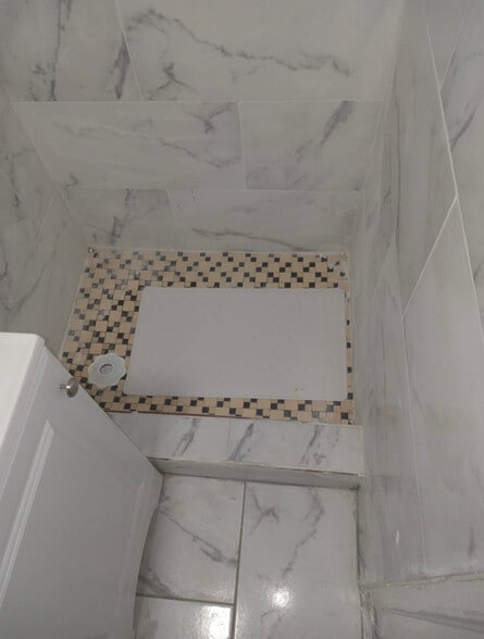 Building Photo - 654 Commonwealth Ave