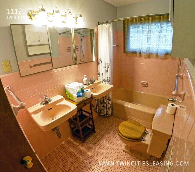 Building Photo - 11120 Vincent Ave S