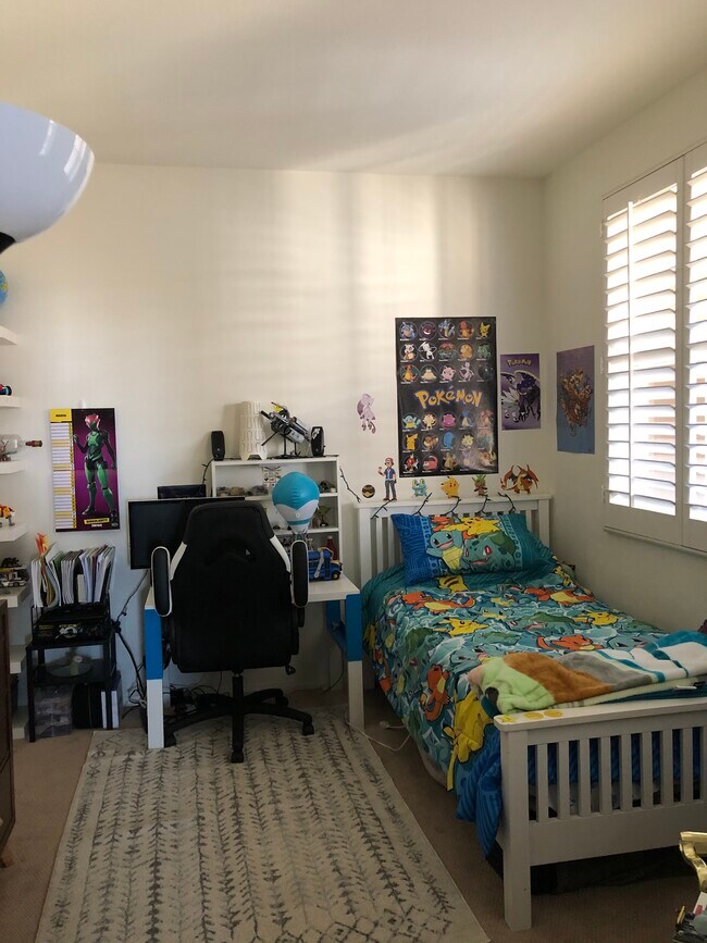 Bedroom 2 - 13075 Pacific Promenade