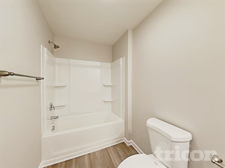 Building Photo - 1039 Manston Pl SW