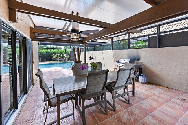 Building Photo - 6548 Patio Ln