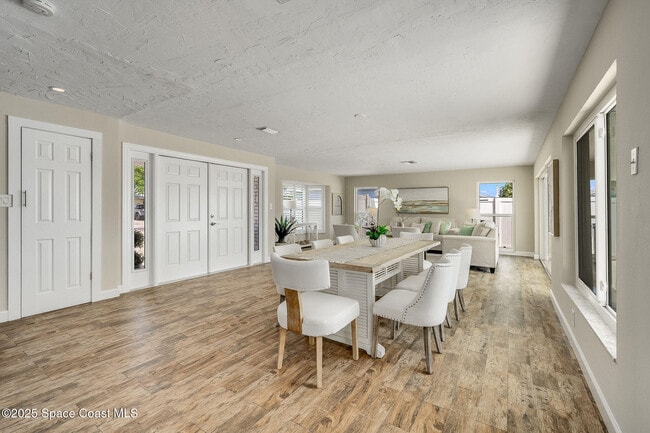 Building Photo - 458 Sandpiper Dr