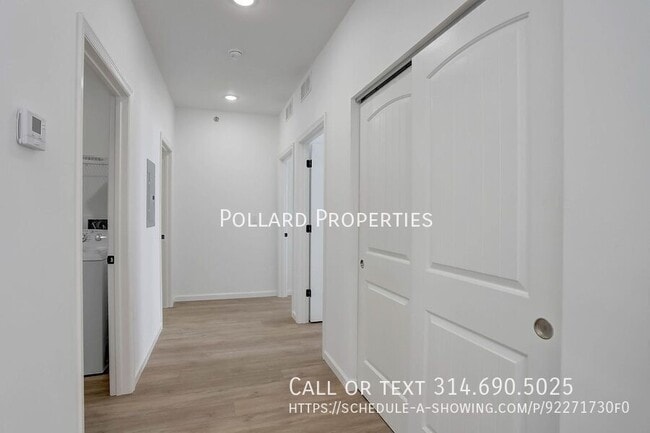 Building Photo - 821 Parkview Dr