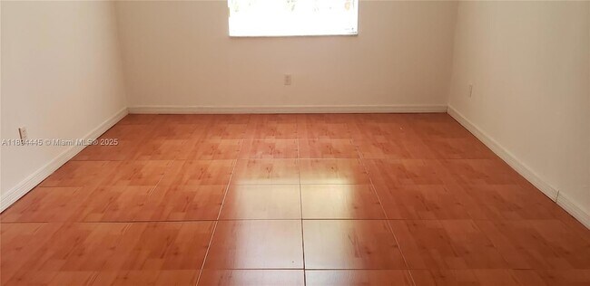 Building Photo - 8301 SW 142nd Ave