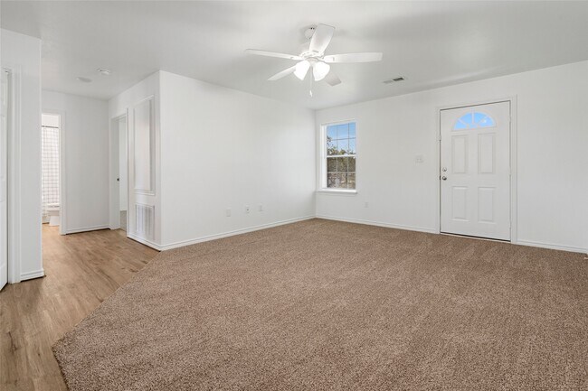 Building Photo - 210 Brazos St
