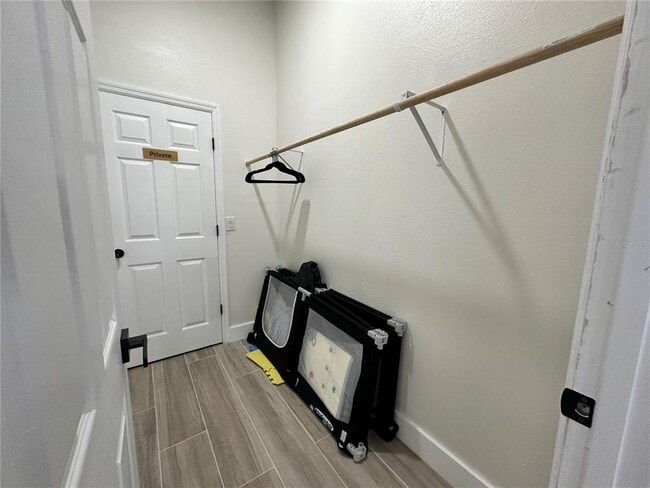 Building Photo - 17410 Woodcrest Way