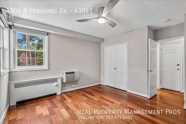 Building Photo - 4304 N Pershing Dr