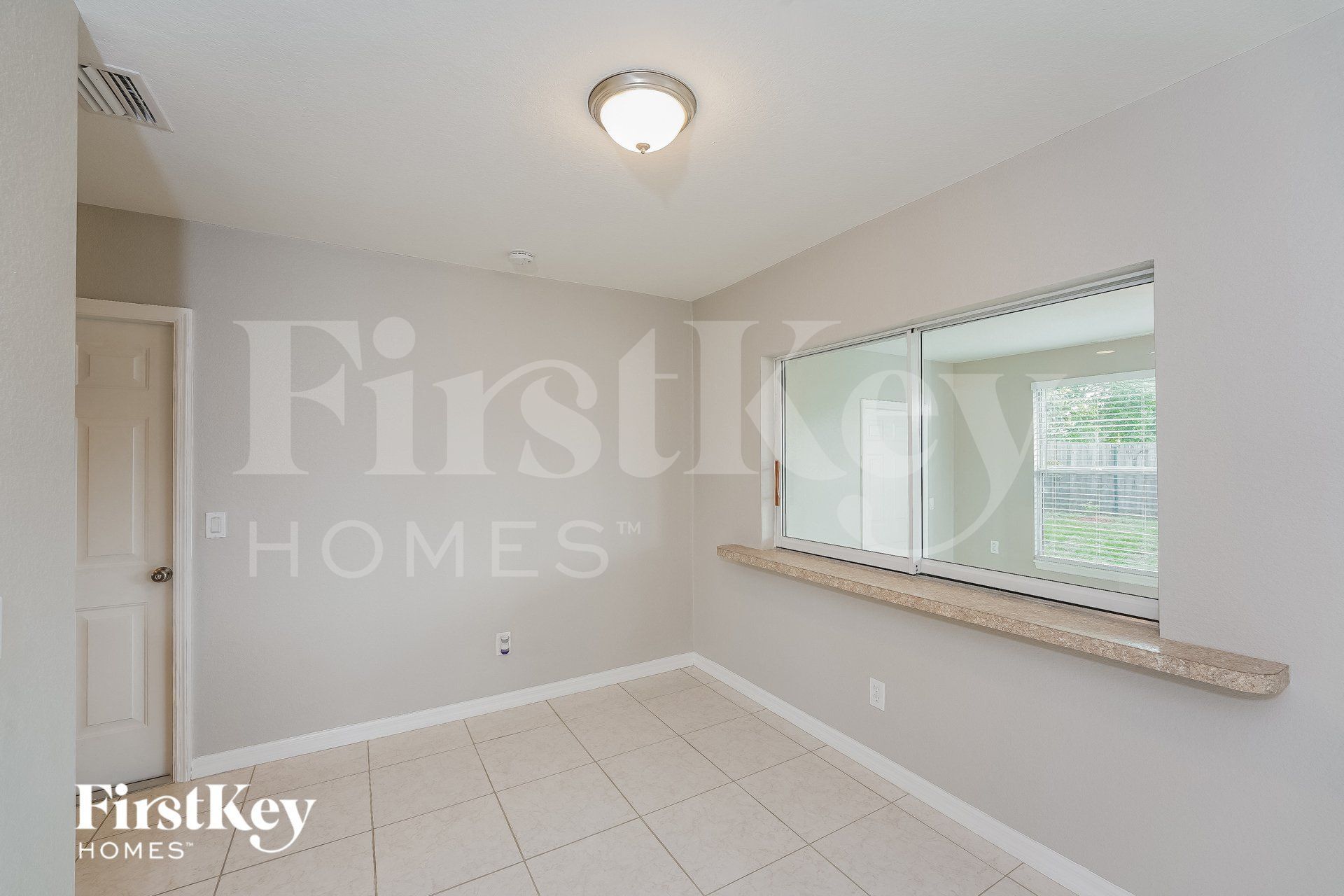 Building Photo - 21426 Glendale Ave