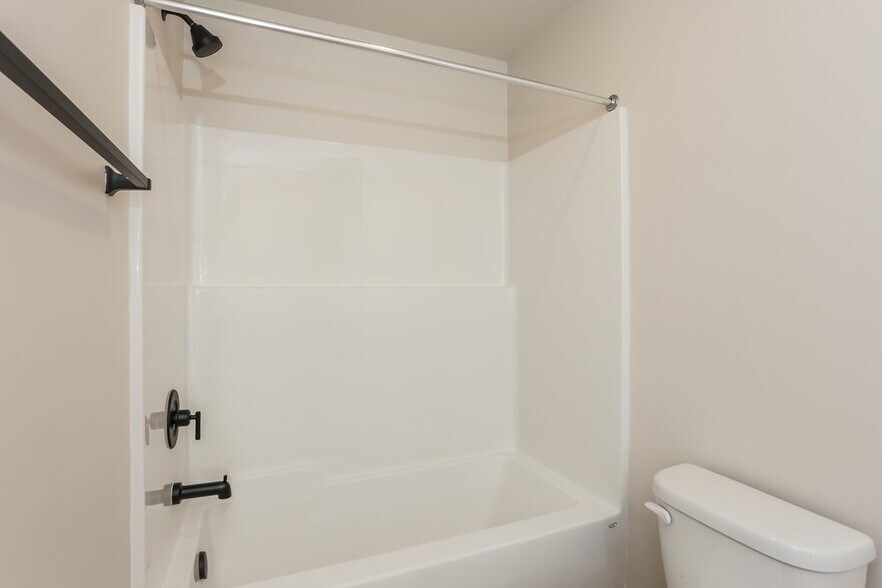 Building Photo - 165 Egret Ct