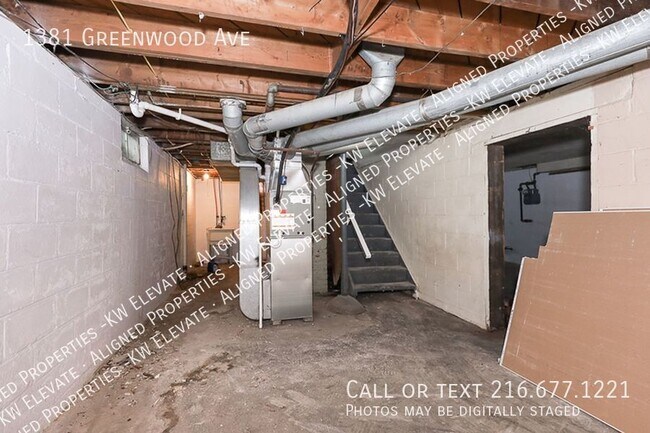Building Photo - 1381 Greenwood Ave