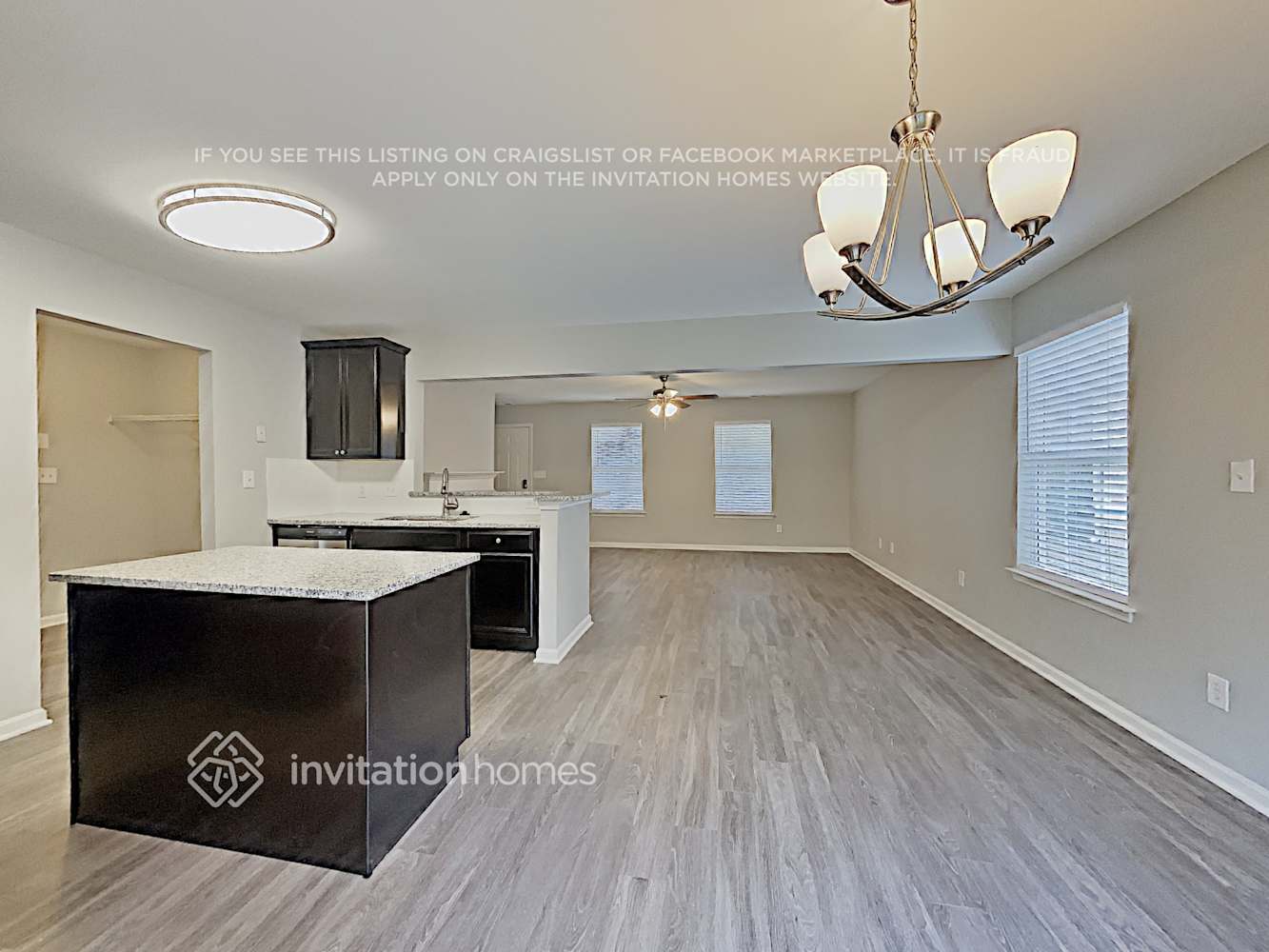 Building Photo - 12122 Stewarts Crossing Dr